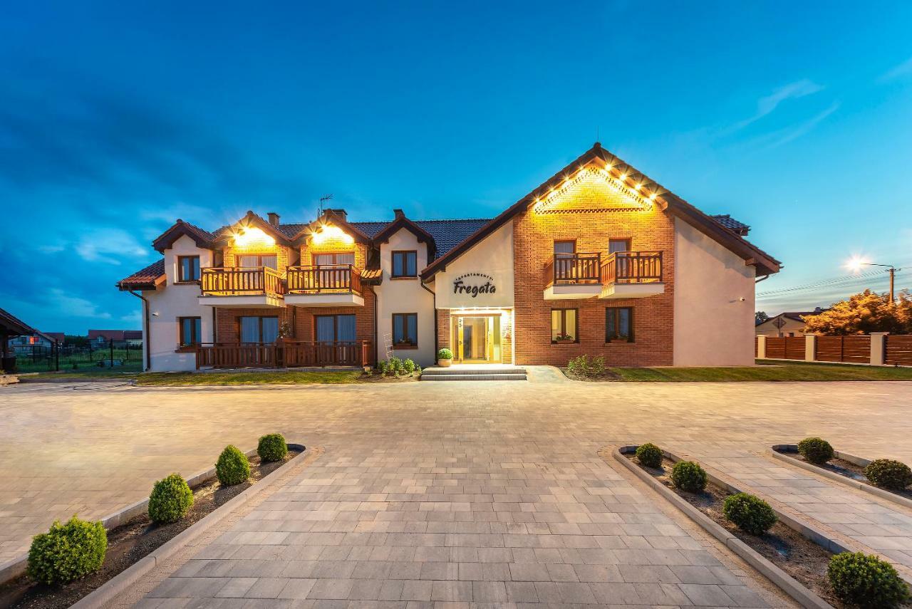 Apartamenty Fregata Mikołajki Kültér fotó